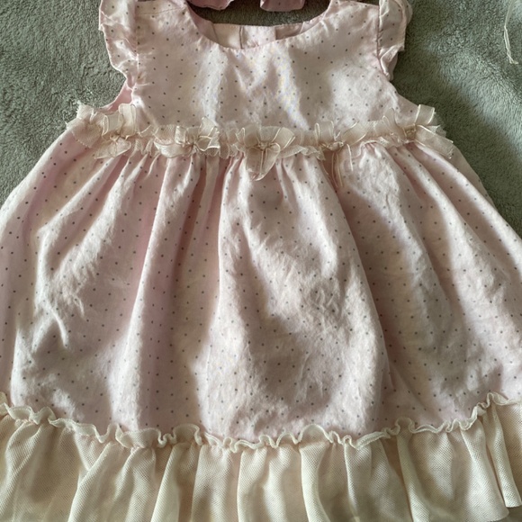 Beautiful dress and hat for a little baby girl size 3 months - Picture 2 of 5